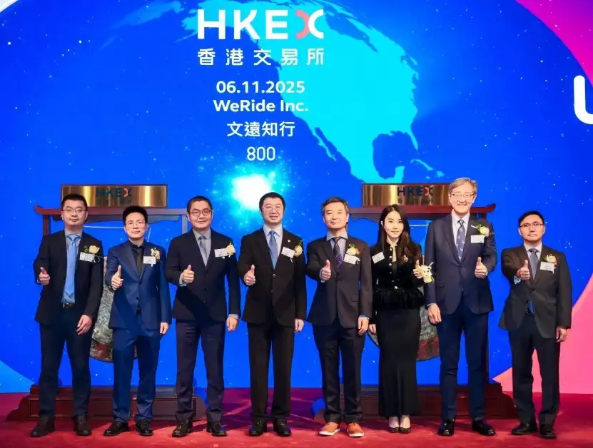 福布斯、财富等权威背书,文远知行交出2025年亮眼成绩单 福布斯、财富等权威背书,文远知行交出2025年亮眼成绩单