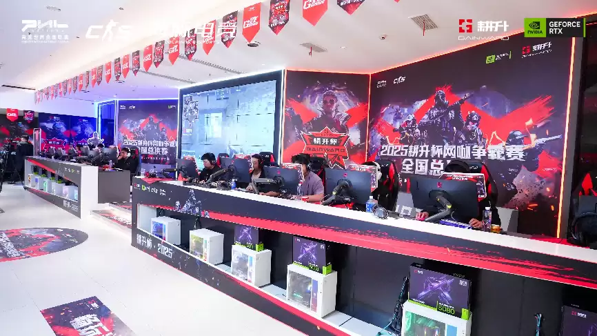 �������ᣡ2025������CS2����������ȫ���ܾ���Բ����Ļ��