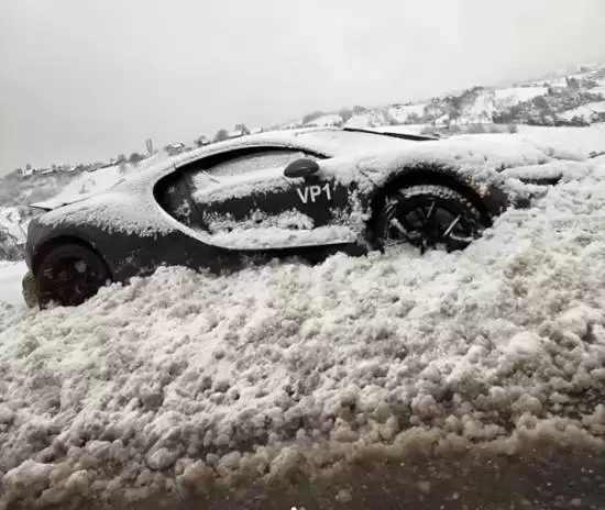 ���ӵ�Tourbillonѩ�ز��Ա�����380��ŷԪ�³���¶����