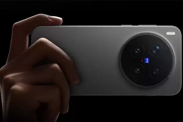 vivo X300 Ultra��Я˫2�������ذ��ǳ�