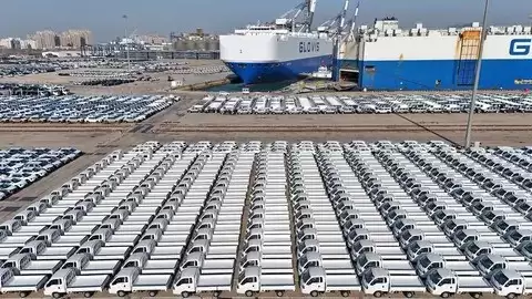 �й�2025���Ƕ�ȫ������������һ