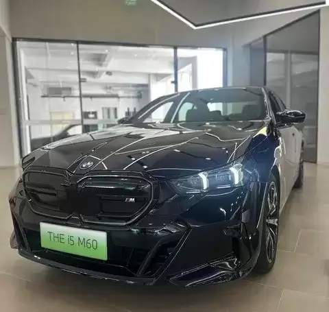 宝马全系大幅降价,最高降幅超30万 宝马全系大幅降价,最高降幅超30万