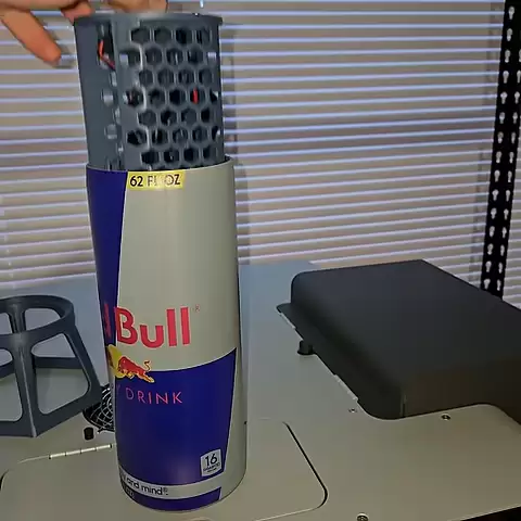 ���ڡ���ţ�����ޡ��е���������������Ӳ�˸�װ��ݮ�ɣ������ж�����Ϸ