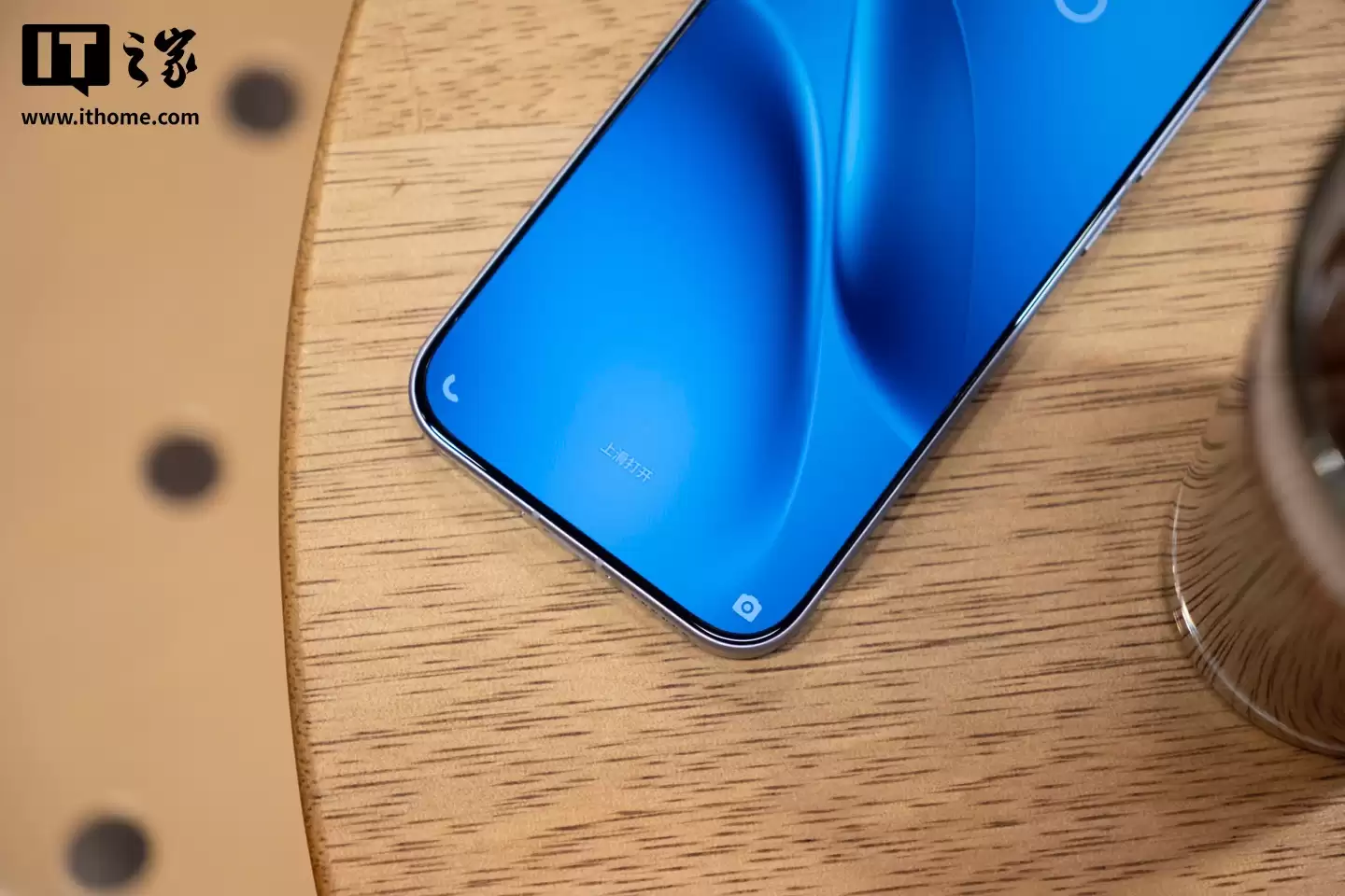 iQOO Z11 Turbo ͼ�ͣ��� R �� + ���� Deco���ָе���ϲ