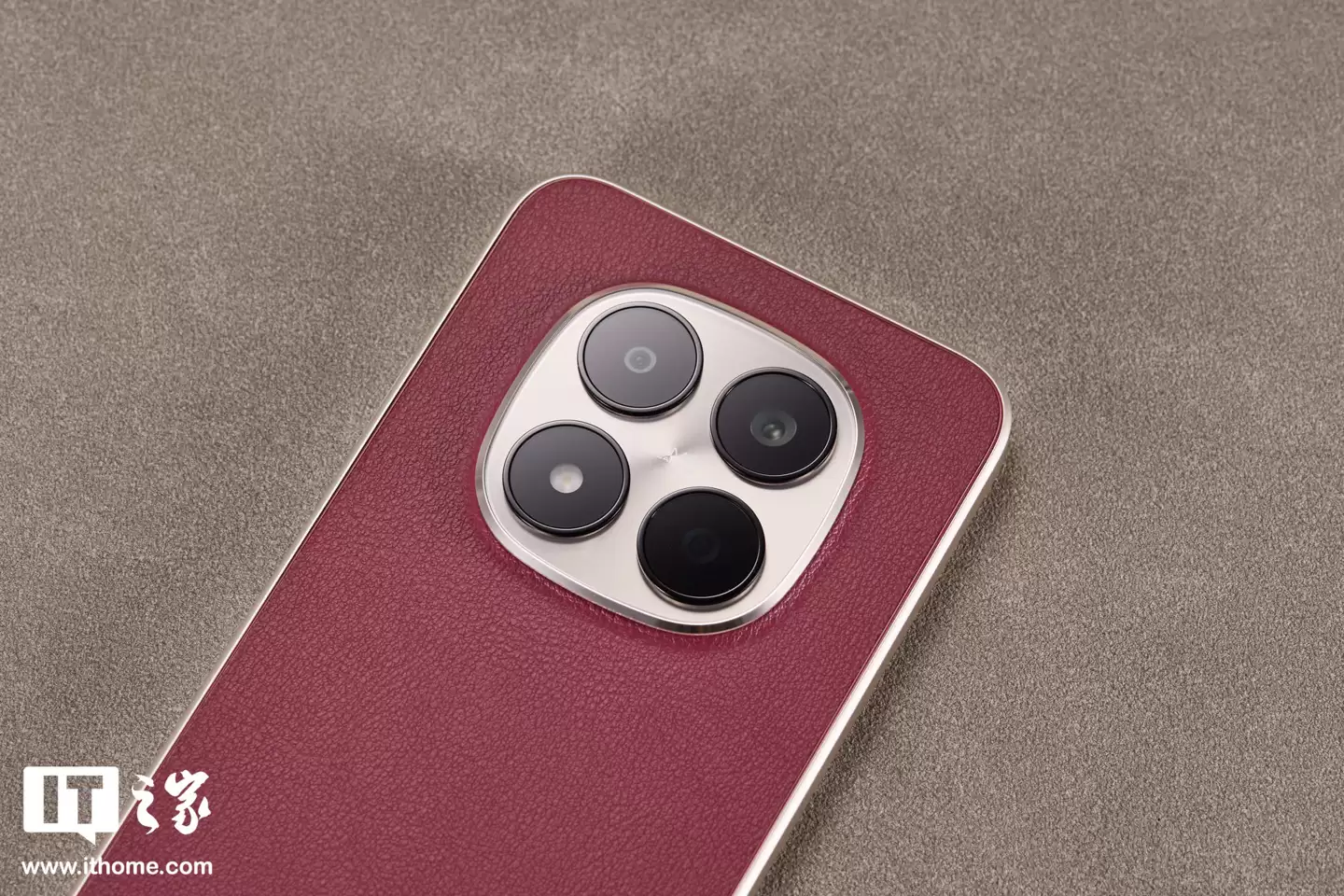 С�� REDMI Note 15 Pro�������Ӻ졹������Ũ���߼��죬���� 2026 ���˵�ͷ