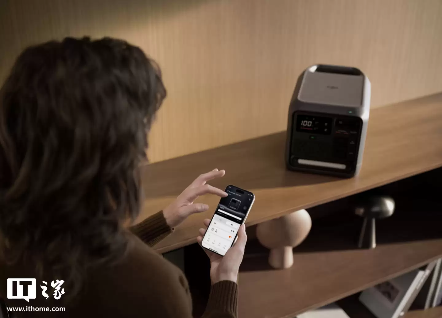 �� Power 1000 Mini �����Դ���������� 1 �ȵ硢�ȶ���� 1000W ���ʣ�2099 Ԫ��