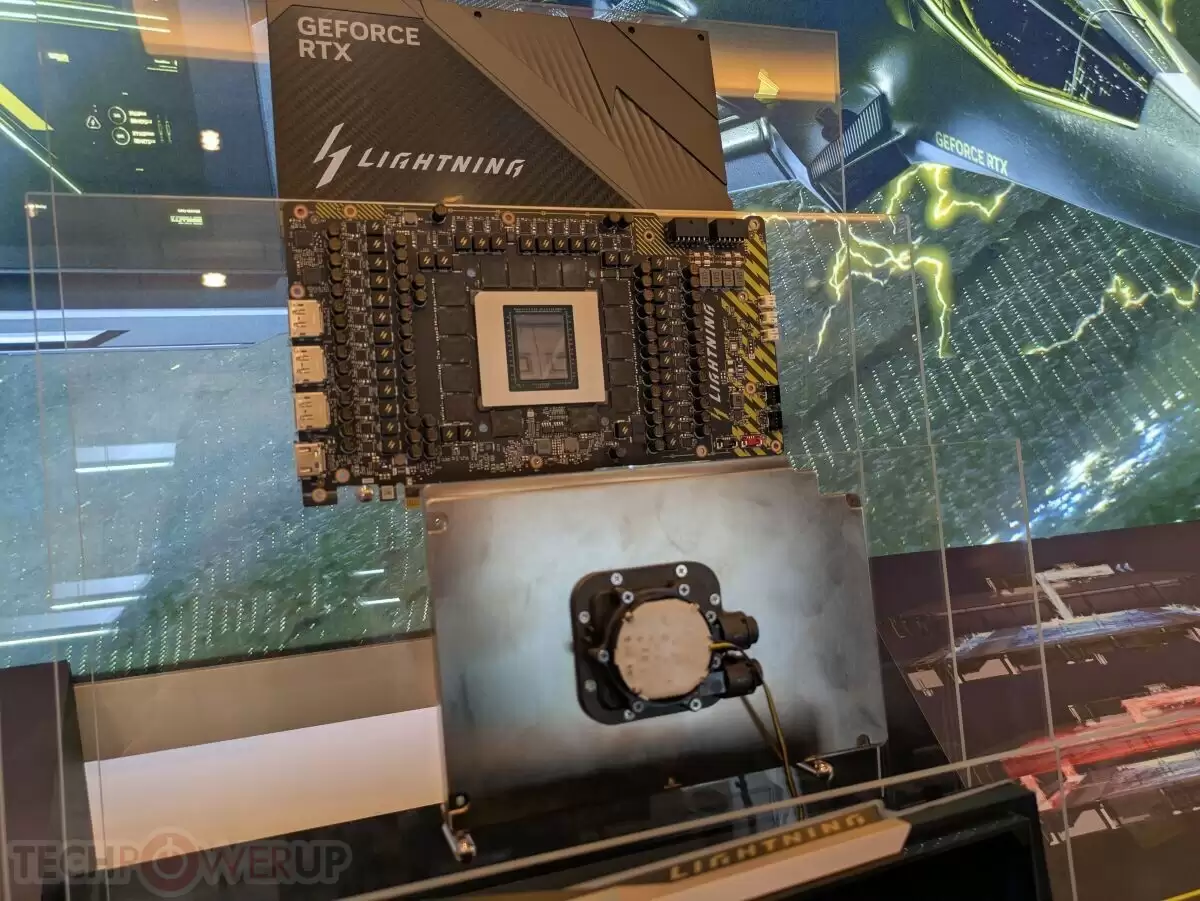 ȫ���� 1300 �ţ�΢����ǿ�Կ� RTX 5090 Lightning Z �ǳ���40 �� VRM ����