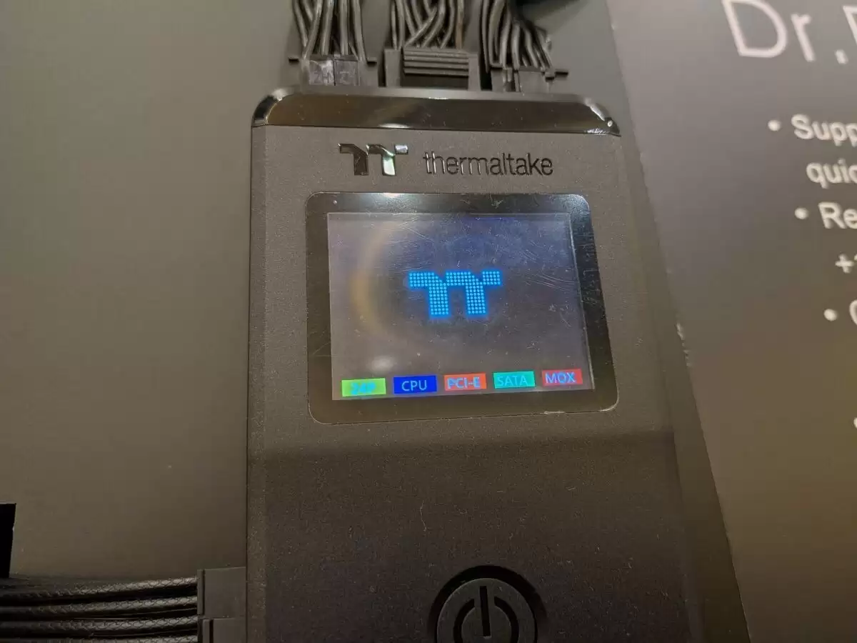 ��Խ CES 2026 ��Դ��Ʒ�ǳ����� 3000W �� SFX С����