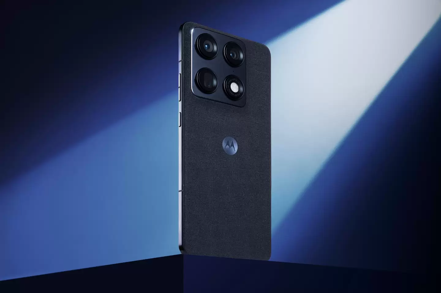 Ħ������ Signature �ֻ���Ⱦͼ�ع⣺���� 8 Gen 5 оƬ