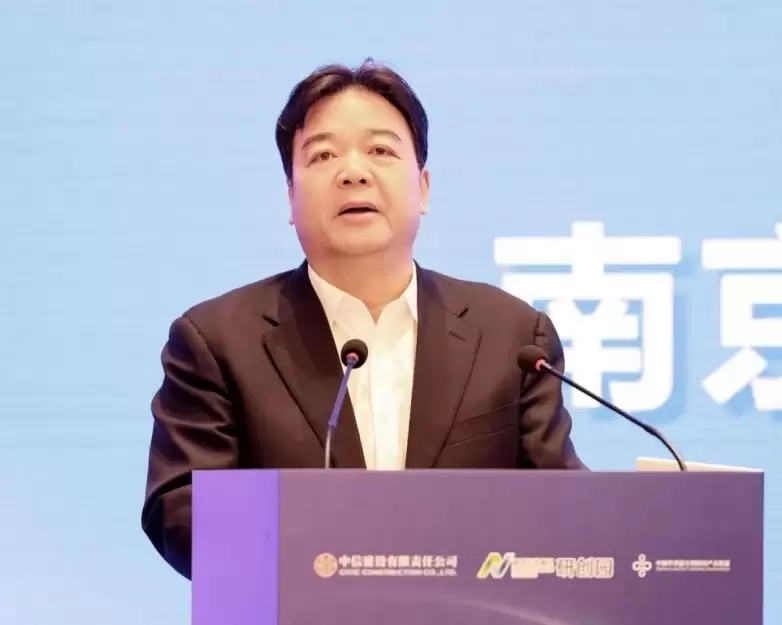 ��һ���Ͼ����ܴ��л������Ͼ�������������