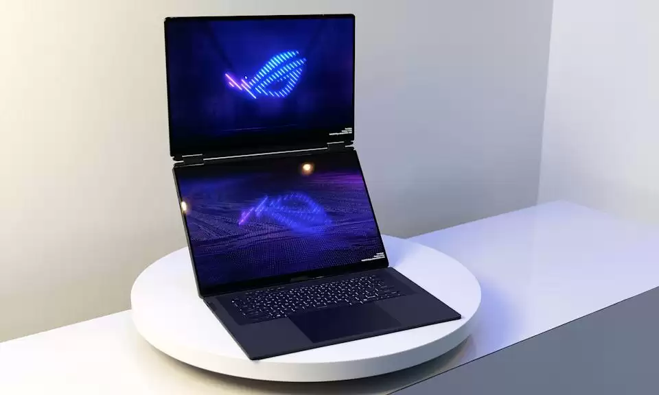 ��˶ ROG Zephyrus Duo ˫����Ϸ������ CES 2026�����߿�ѡ RTX 5090 �Կ�