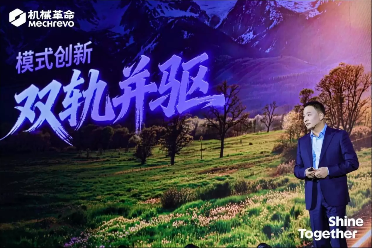 �˴������е������ʮ�꣺һ����Ϸ����ҵ��ʱ��ӡ֤