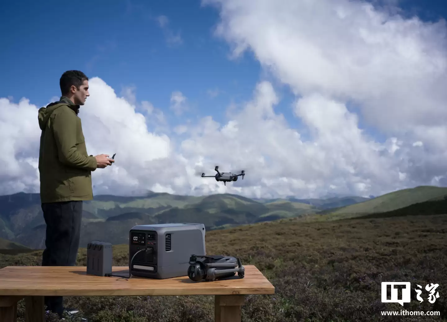 �� Power 1000 Mini �����Դ���������� 1 �ȵ硢�ȶ���� 1000W ���ʣ�2099 Ԫ��