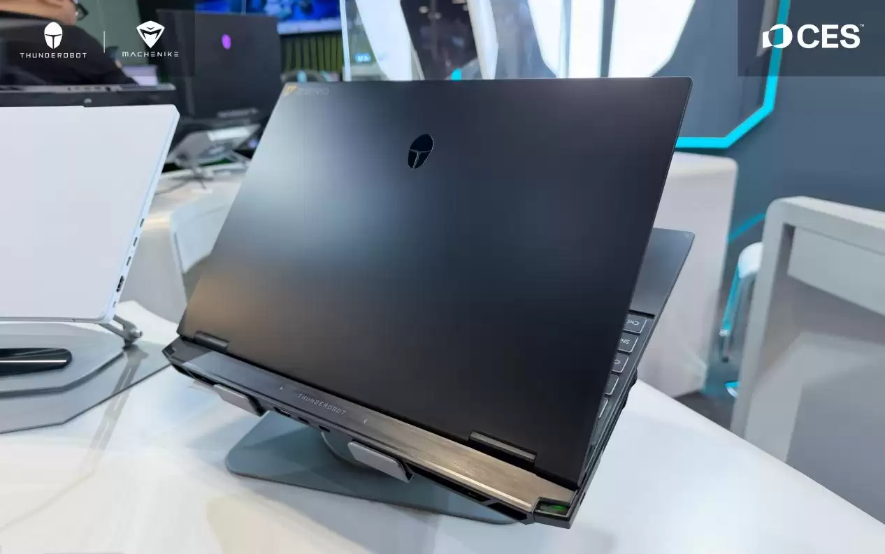 ����Ƽ�CES 2026���콢��Ϸ������ZERO Air˫��Ѫ����