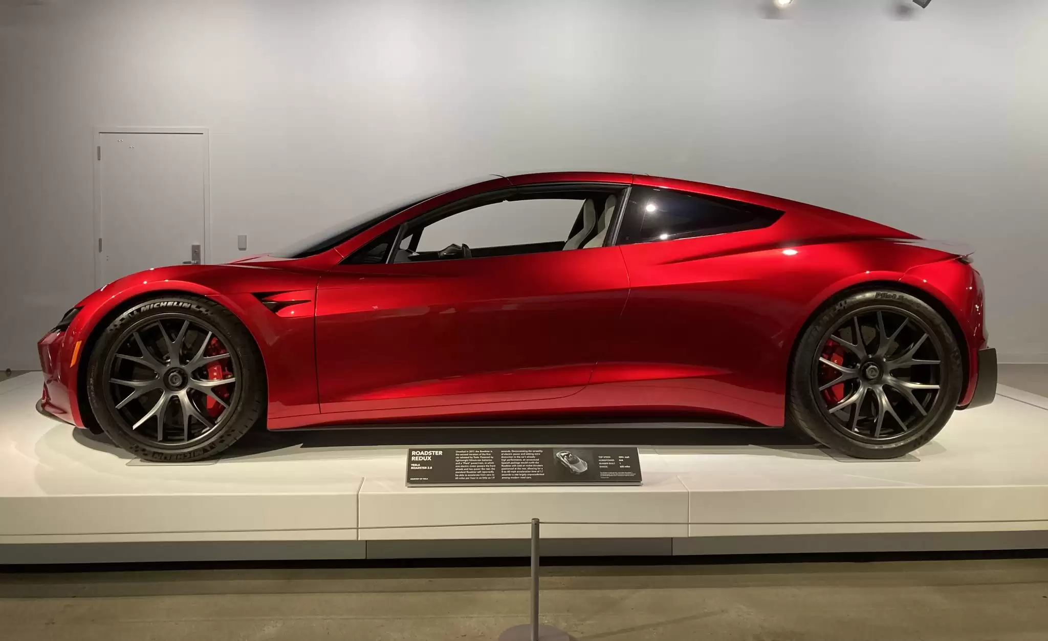 ��˹��̸��˹�� Roadster����ȫ����ҪĿ��