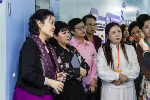 �й�Ů��ҵ��Э��᳤����һ�е�����ʡ��ϸ���������Ŀ��콻��