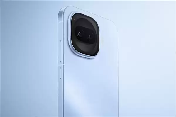 iQOO Z11 Turbo�������ᱡ��������7600mAh�����˫о����