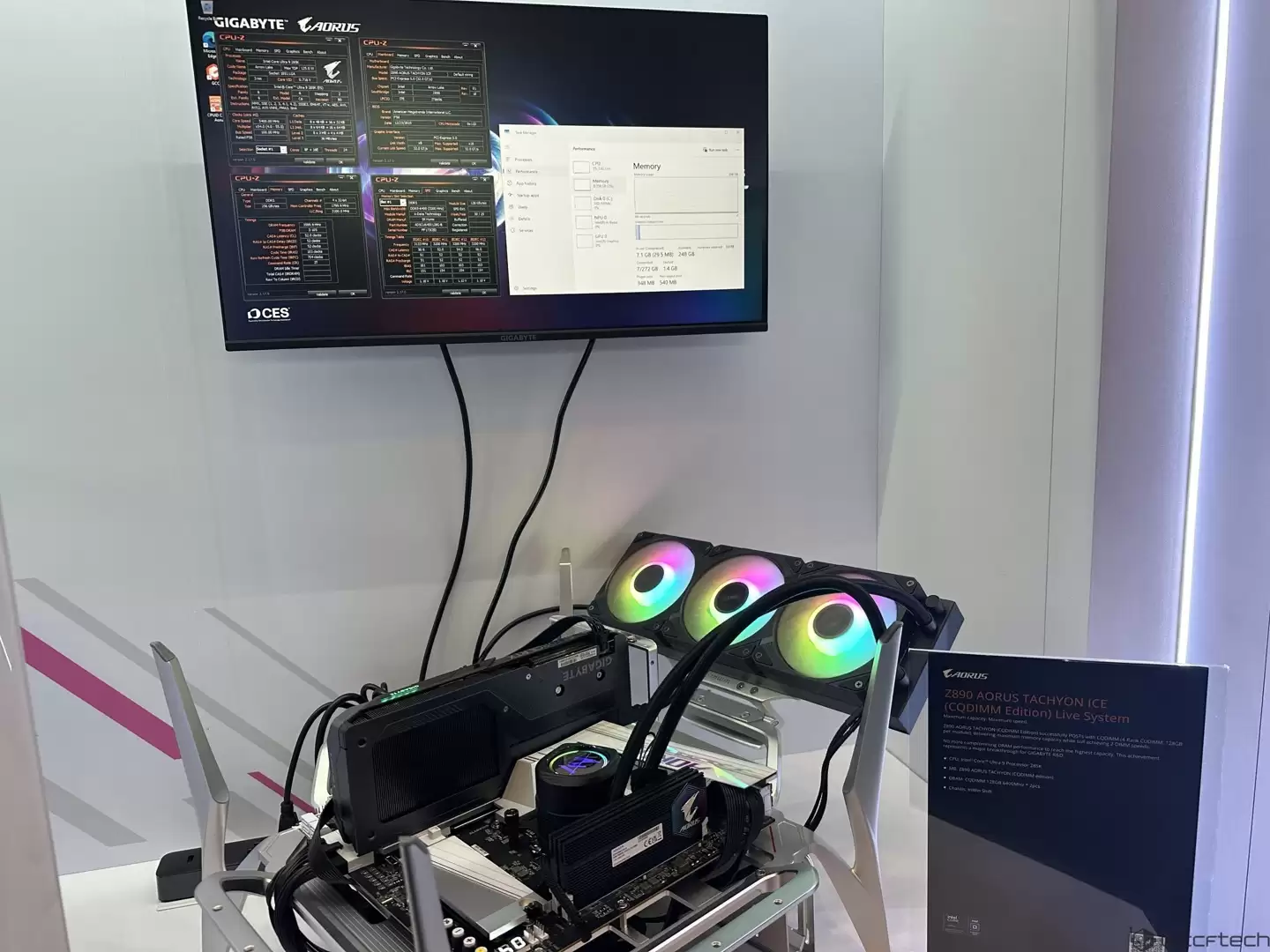 ����ȷ������ Z890 ����֧��Ӣ�ض� Arrow Lake Refresh ��������ͬʱչʾ 256 GB CQDIMM �ڴ�