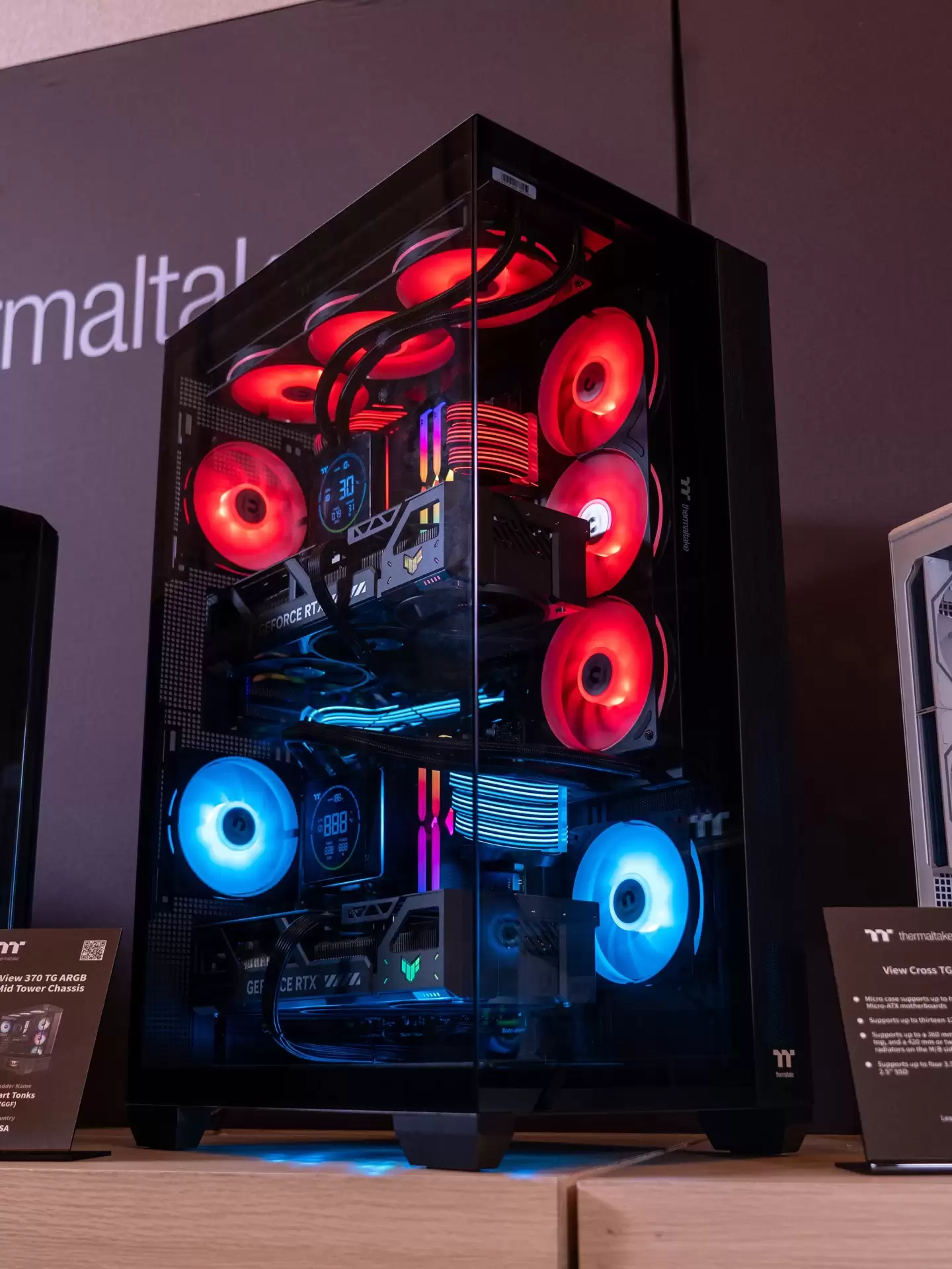 ��Խչʾ˫ϵͳ���� View Cross TG������������ M-ATX ����