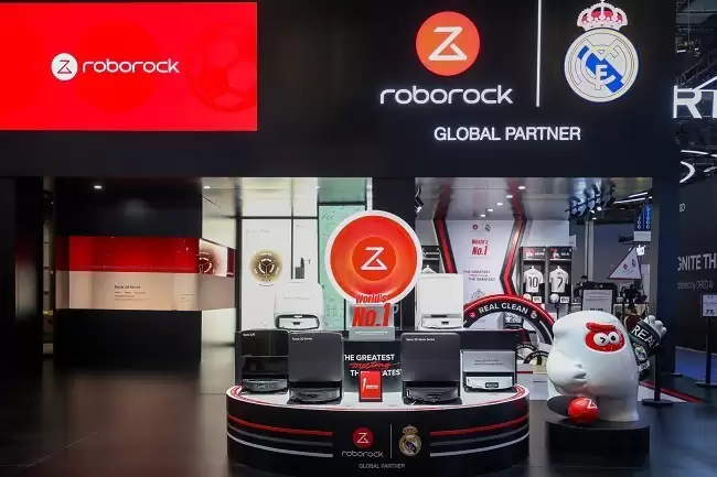 CES 2026��ʯͷ�Ƽ�Я�ֻʼ������ȫ���׿���ɨ¥�ݵ�ɨ�ػ���������