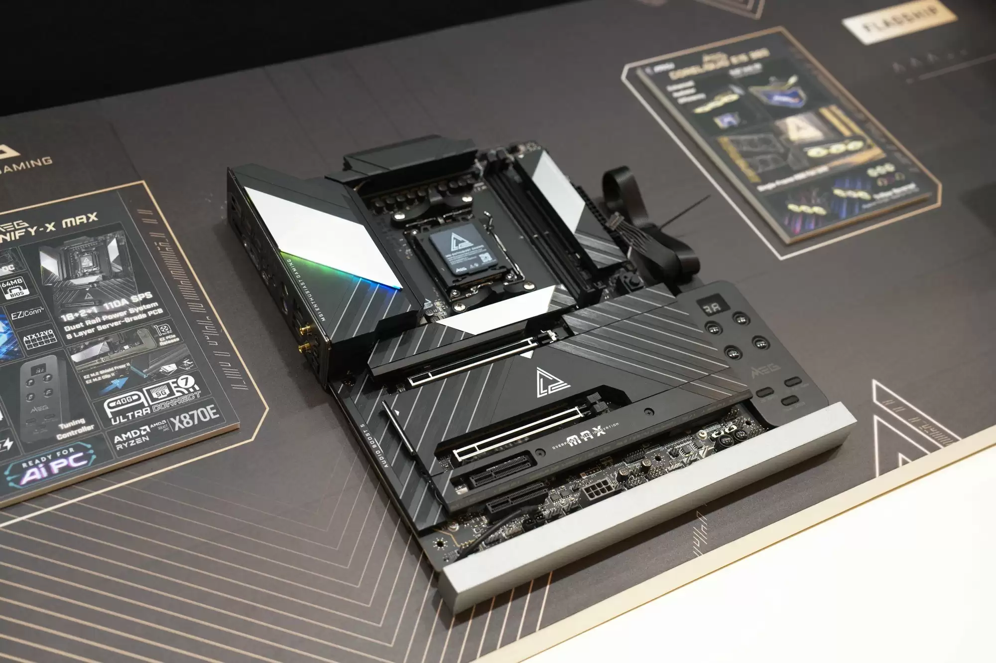 MSI΢��Я����ذ���Ʒ��չCES2026��ȫ��MAX�ͺ����壬ʵ��AMDȫ����