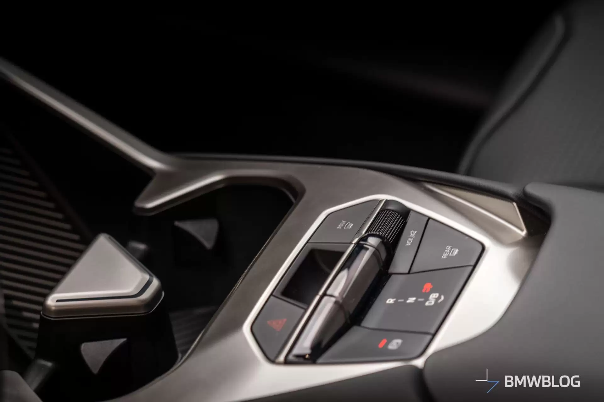 ���� 2027 �� iX3 ���� CES 2026�������ļ��ڱ�������
