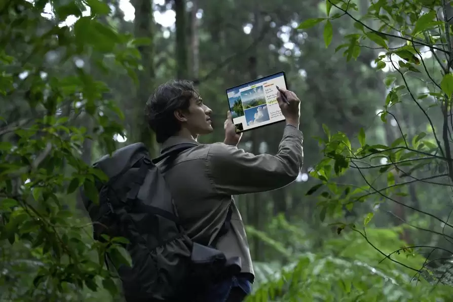 ��˶�Ƴ� 18 �˸�ͨ���� X2 Elite ��������һ�ʼǱ� ProArt PZ14