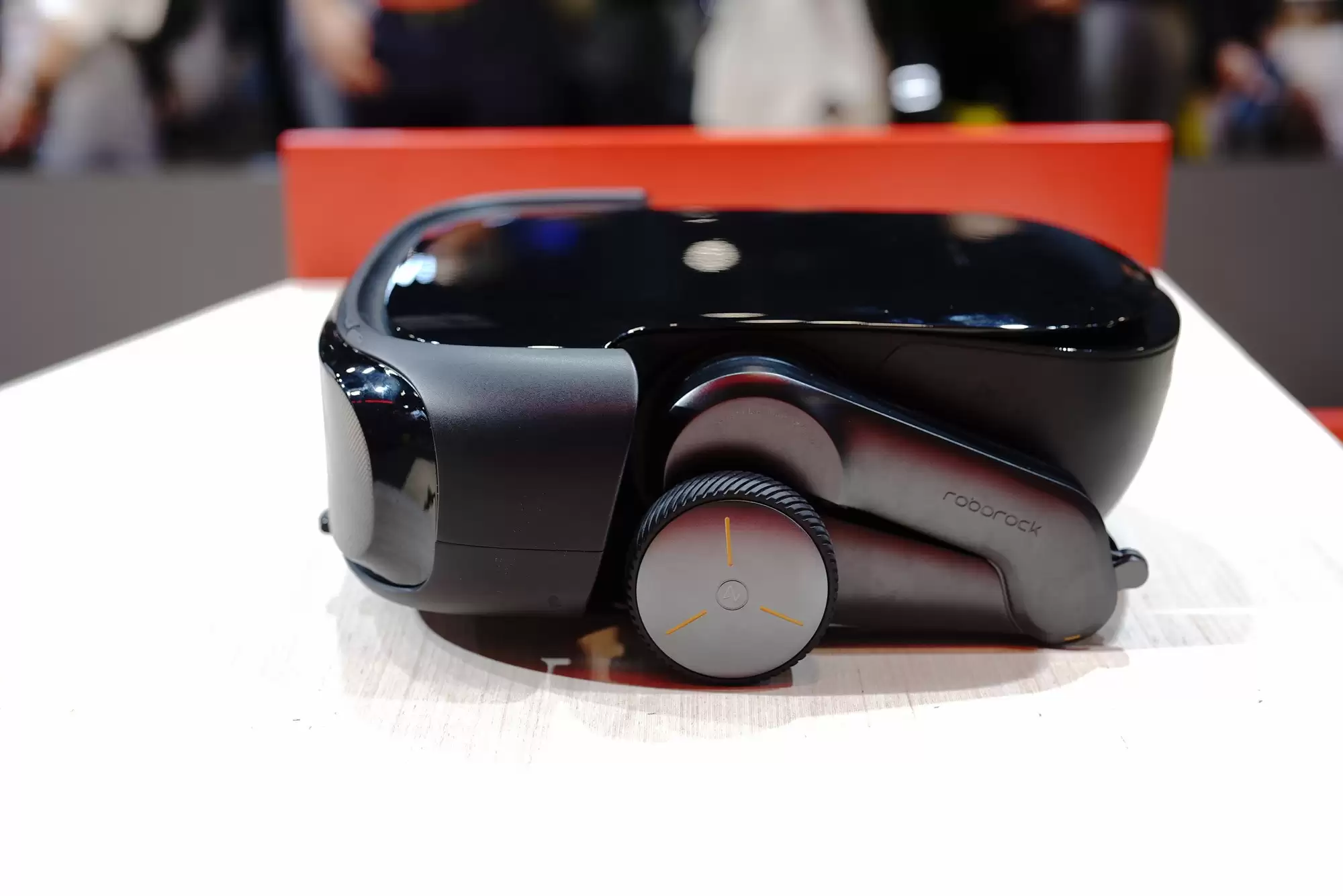 CES 2026��ʯͷ�Ƽ�Я�ֻʼ������﷢��ȫ���׿���ɨ¥�ݵ�ɨ�ػ�����