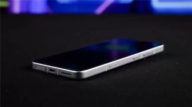 2025���Լ۱��ֻ��Ƽ� 2000-4000Ԫ��ҫWINʵ�����Զ��Ԥ��