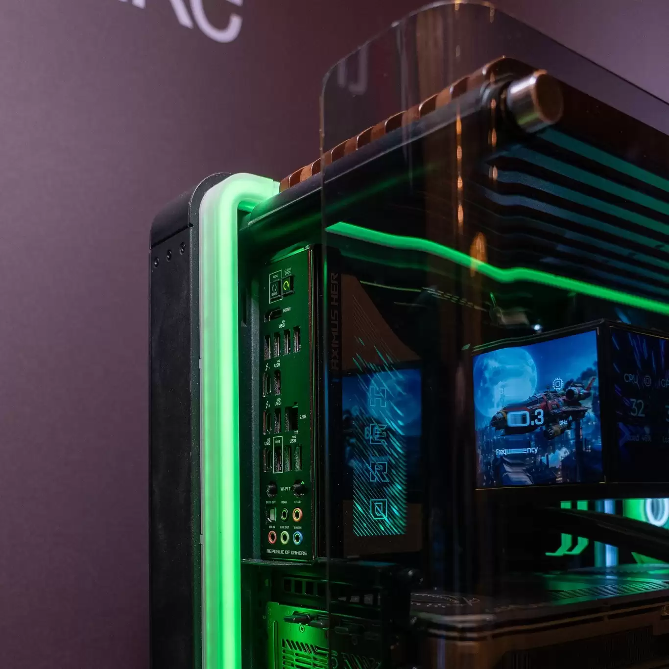 ��Խ�콢���� Core PX Infinity WS ARGB ����������ʽ˫�������������ľ��װ��