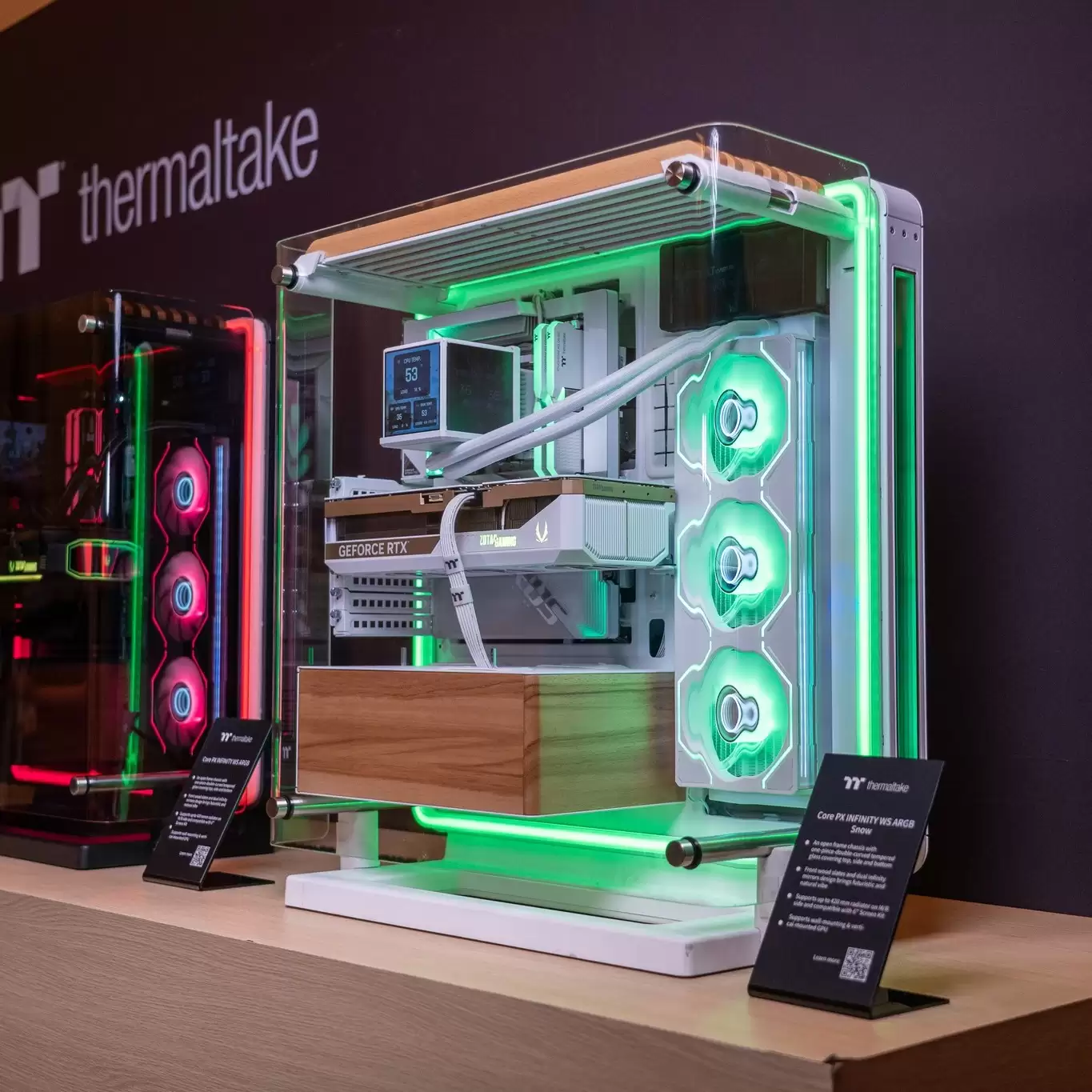 ��Խ�콢���� Core PX Infinity WS ARGB ����������ʽ˫�������������ľ��װ��