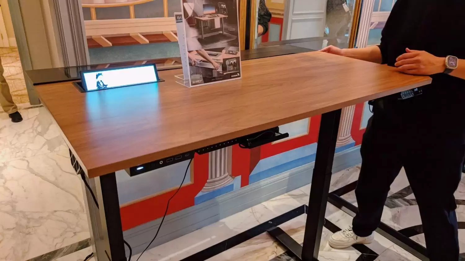 ������DK-B�羺�������ɻ�����ƣ�֧�ָ߶�Ӳ������豸��չ