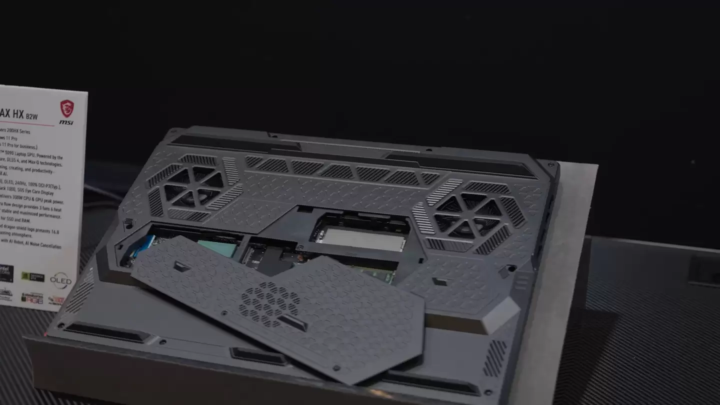 ΢���Ƴ�̩̹ / ��Ӱϵ�� 16 Ӣ����Ϸ�������� 300W ���������ͷ�