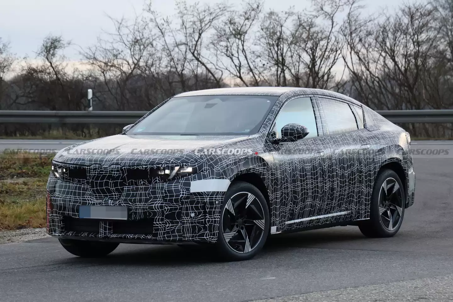 ��ָ��˹�� Model Y������ iX4 ���� SUV ·��ͼ�ع�