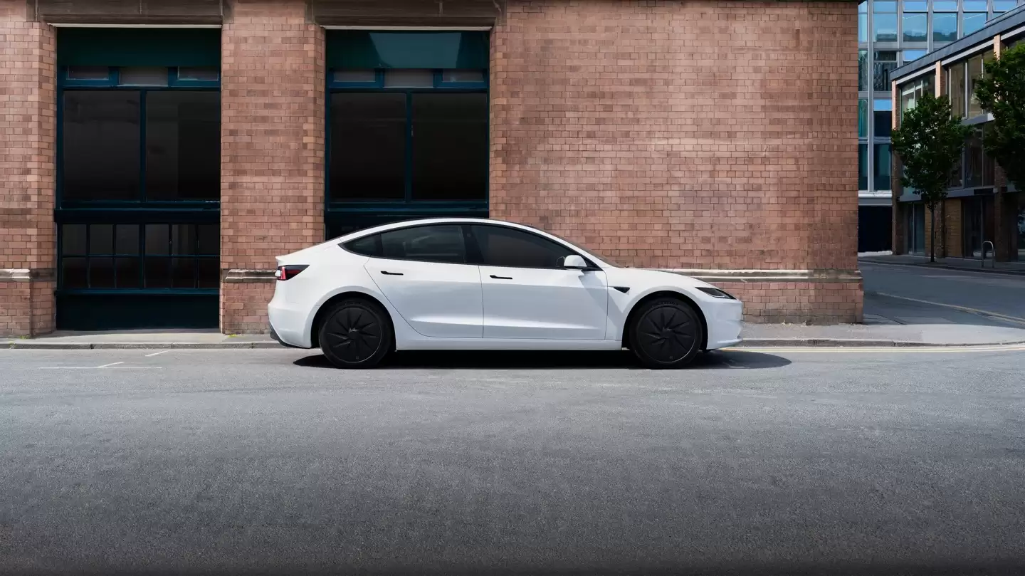 ��˹��Ԥ�Ը��ӽ���ʵ����˹�� FSD v14.2 �Ѽ��ɲ��� AI ����������������·���Ż����Զ������ȹ��ܾ���