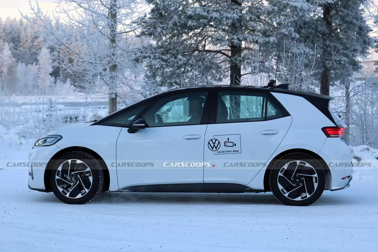 ��������ܼ�ٵ���ID.3 �Ŀ�ȷ�ϻع�ʵ�尴��