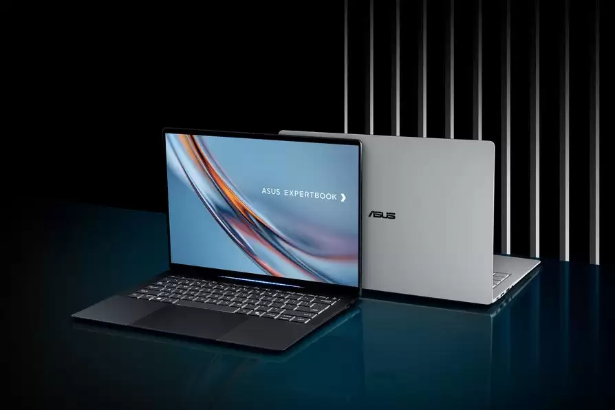 �����մ�Ϳ��þ���Ͻ��������˶�Ƴ� 0.99kg �콢���� ExpertBook Ultra
