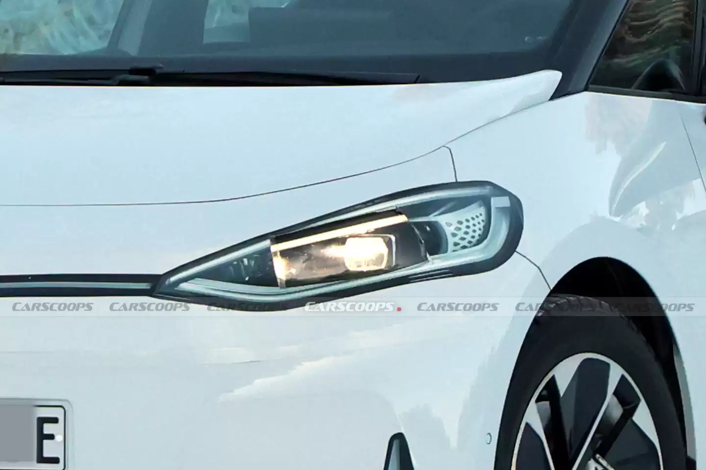 ��������ܼ�ٵ���ID.3 �Ŀ�ȷ�ϻع�ʵ�尴��