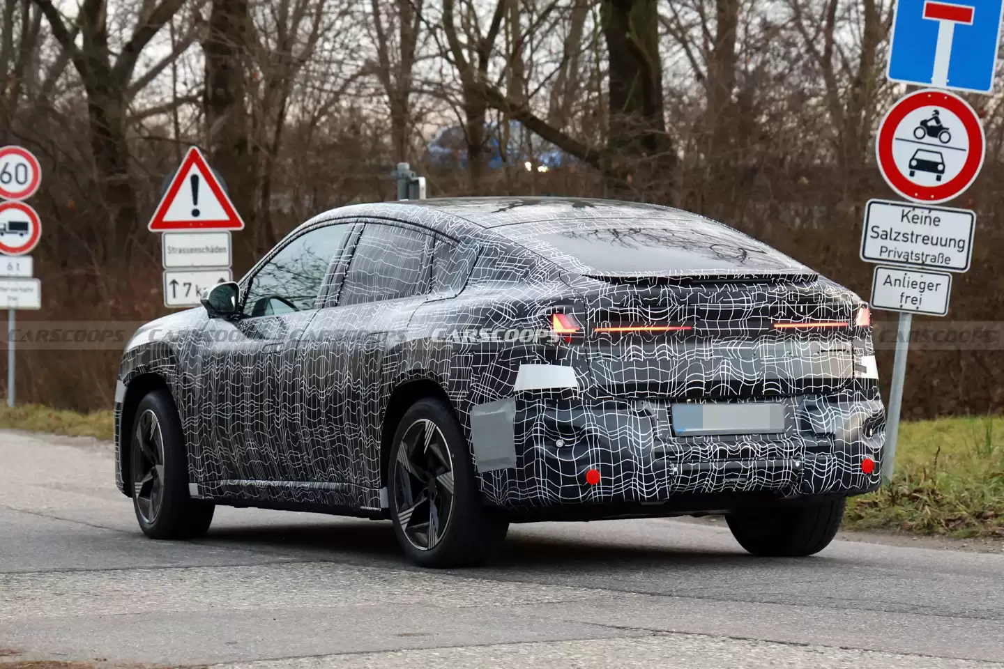 ��ָ��˹�� Model Y������ iX4 ���� SUV ·��ͼ�ع�