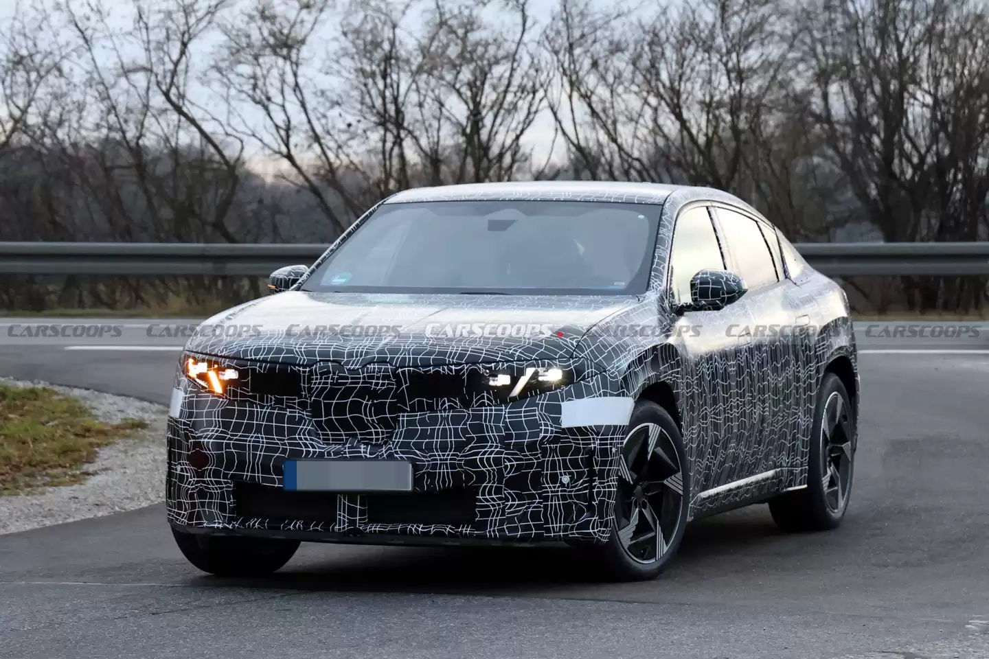 ��ָ��˹�� Model Y������ iX4 ���� SUV ·��ͼ�ع�