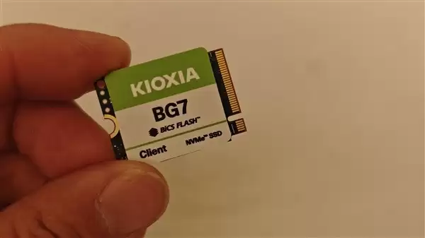 CES 2026������չ�����Ѽ�SSD��Ʒ �ڰ˴�3D���漼���״��·�