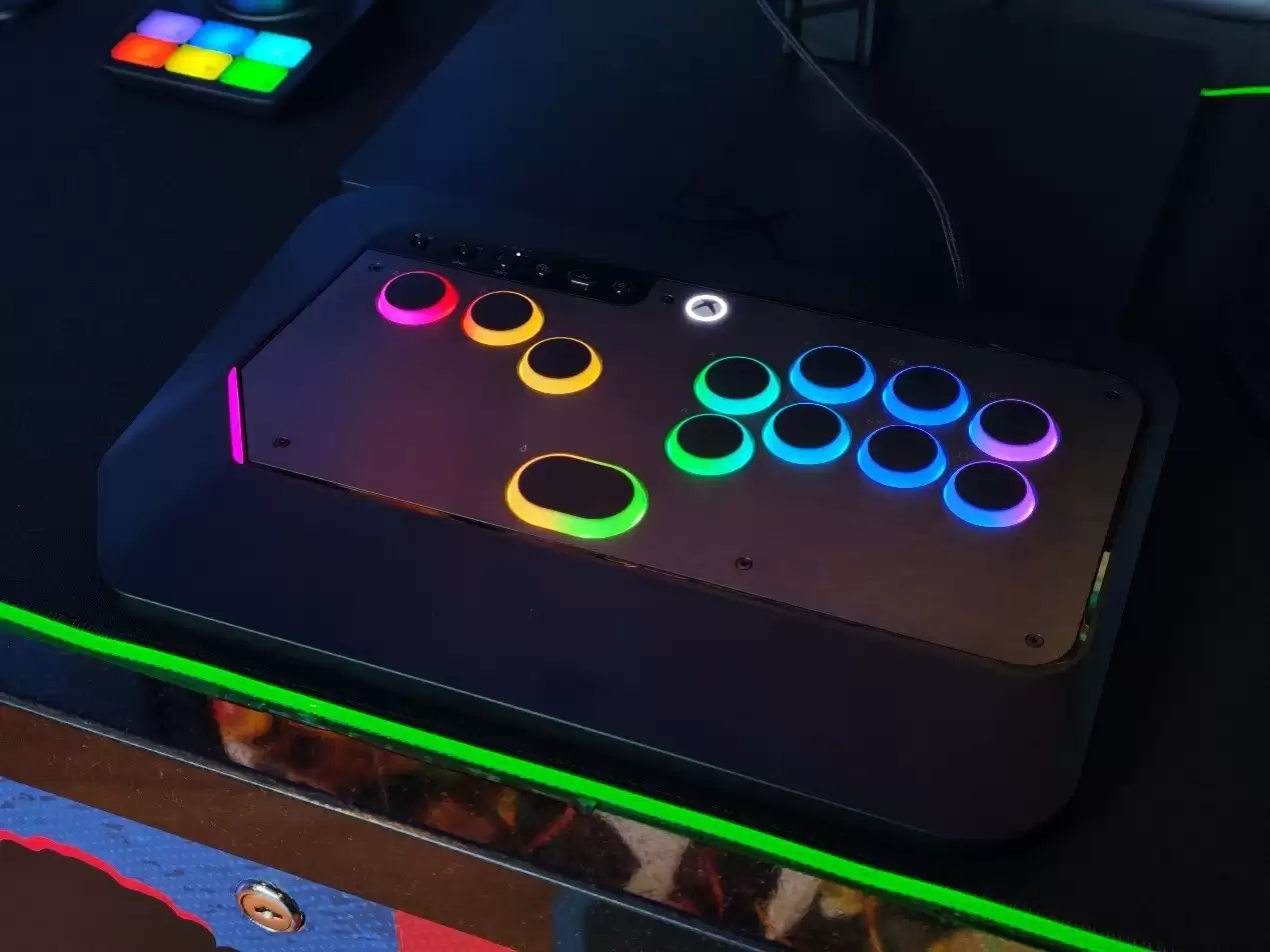 ����CES2026չ̨�ذ����ࣺ��Ϸ�����ܿ�����ᱡ��AI����˫������