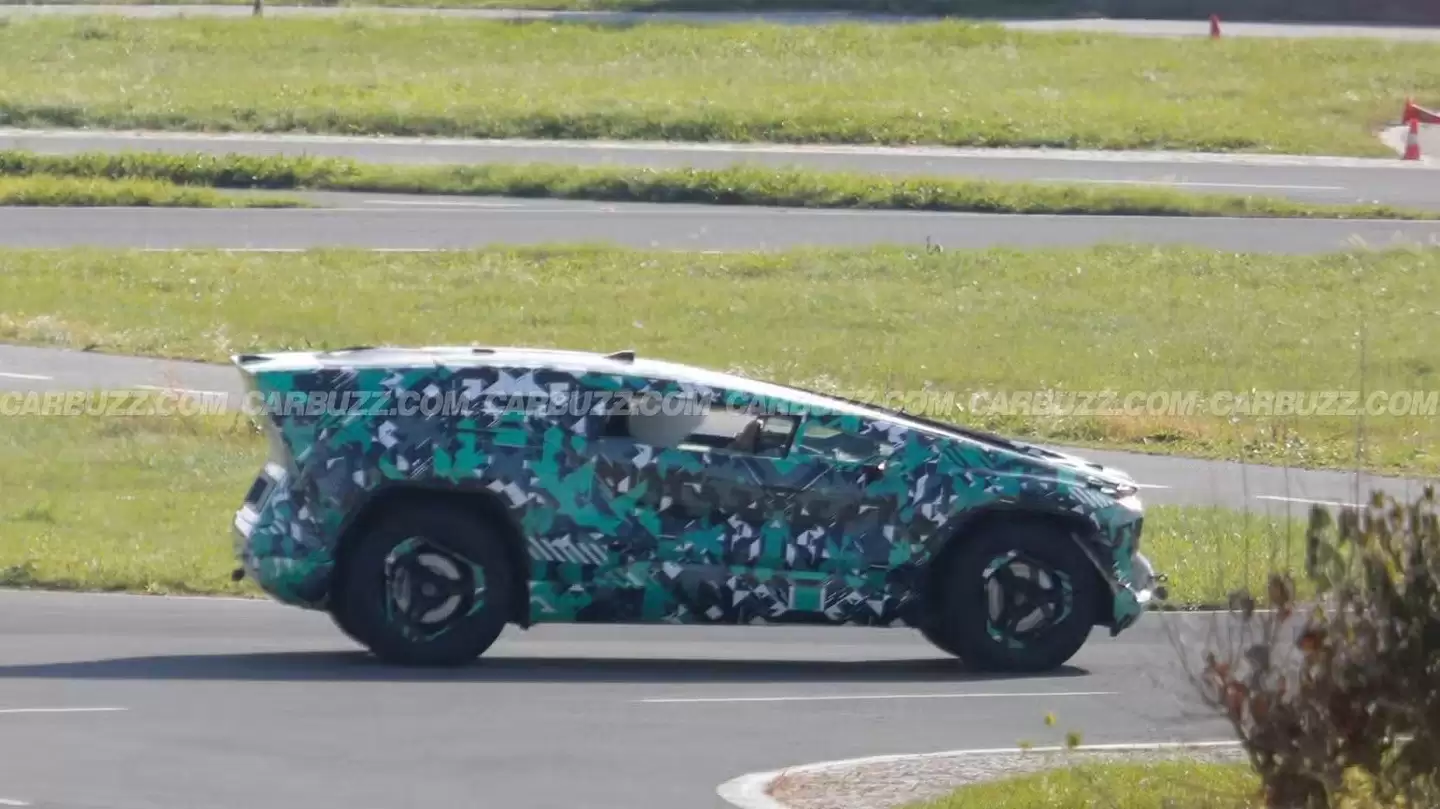 ɳ��Ceer�׿�SUV·���ع⣺�ƻ����+ȫ����󵲷粣��