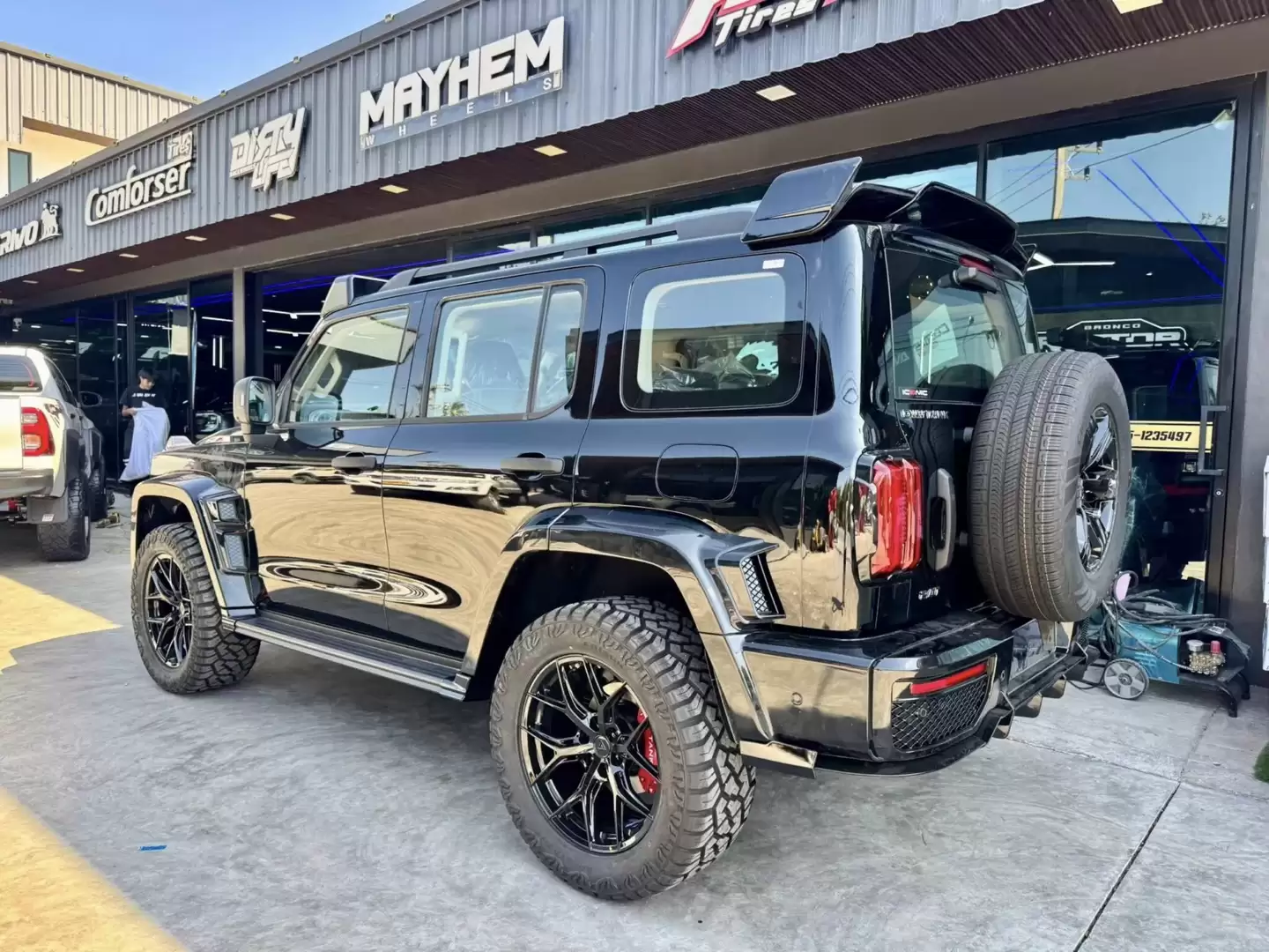 ����������̩����װ���ó���̹�� 300��������Brabus G63