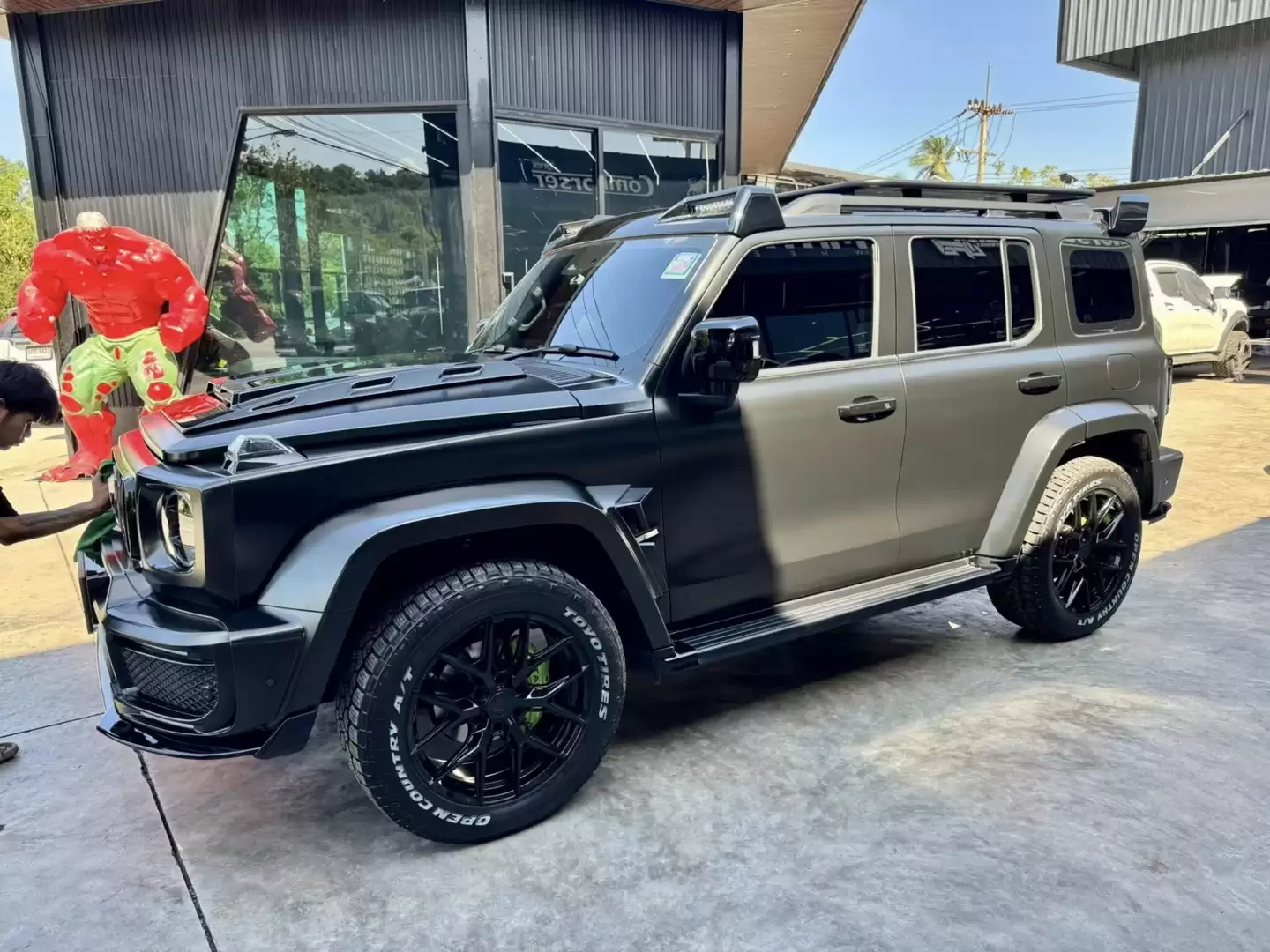 ����������̩����װ���ó���̹�� 300��������Brabus G63
