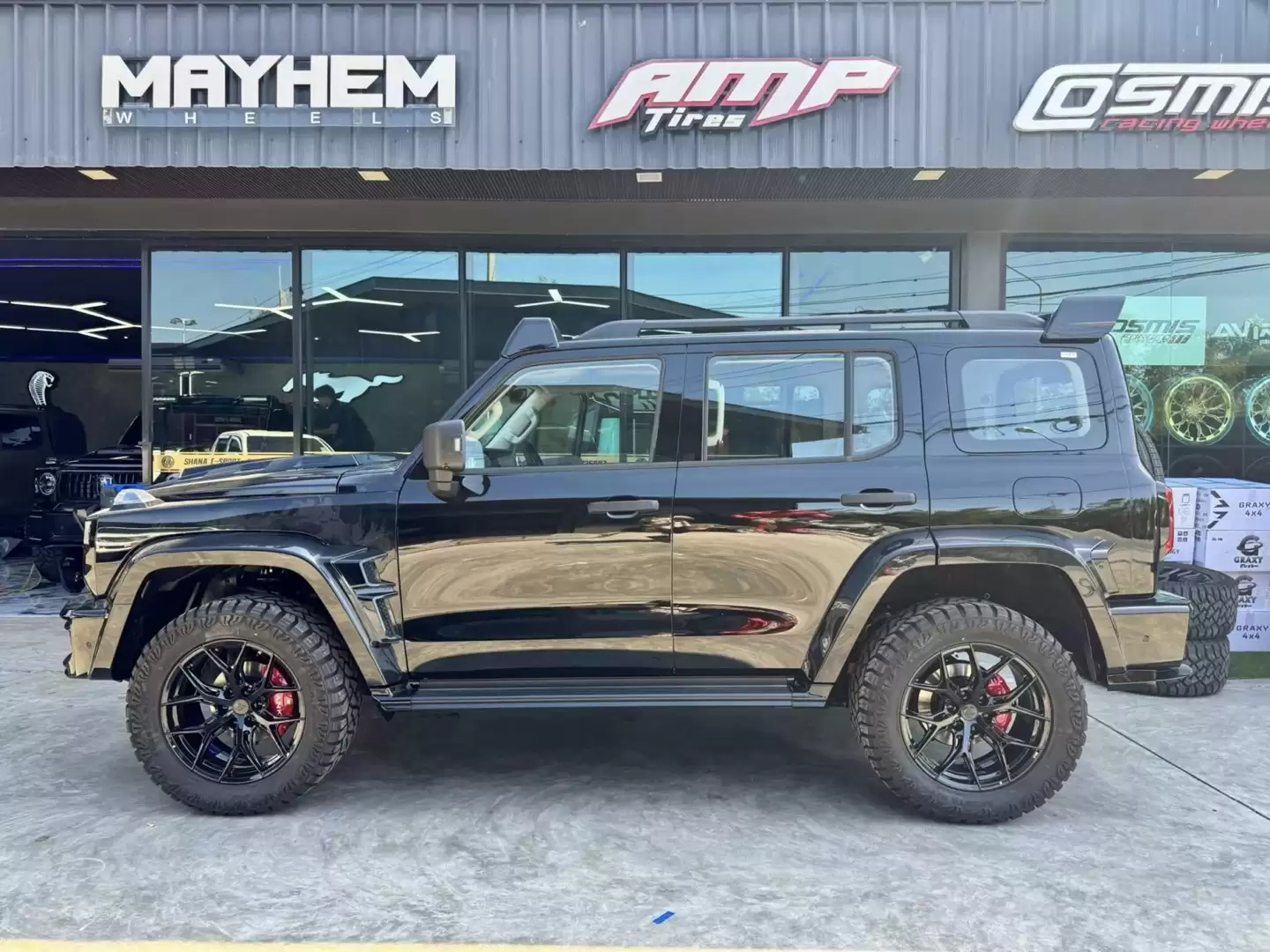 ����������̩����װ���ó���̹�� 300��������Brabus G63