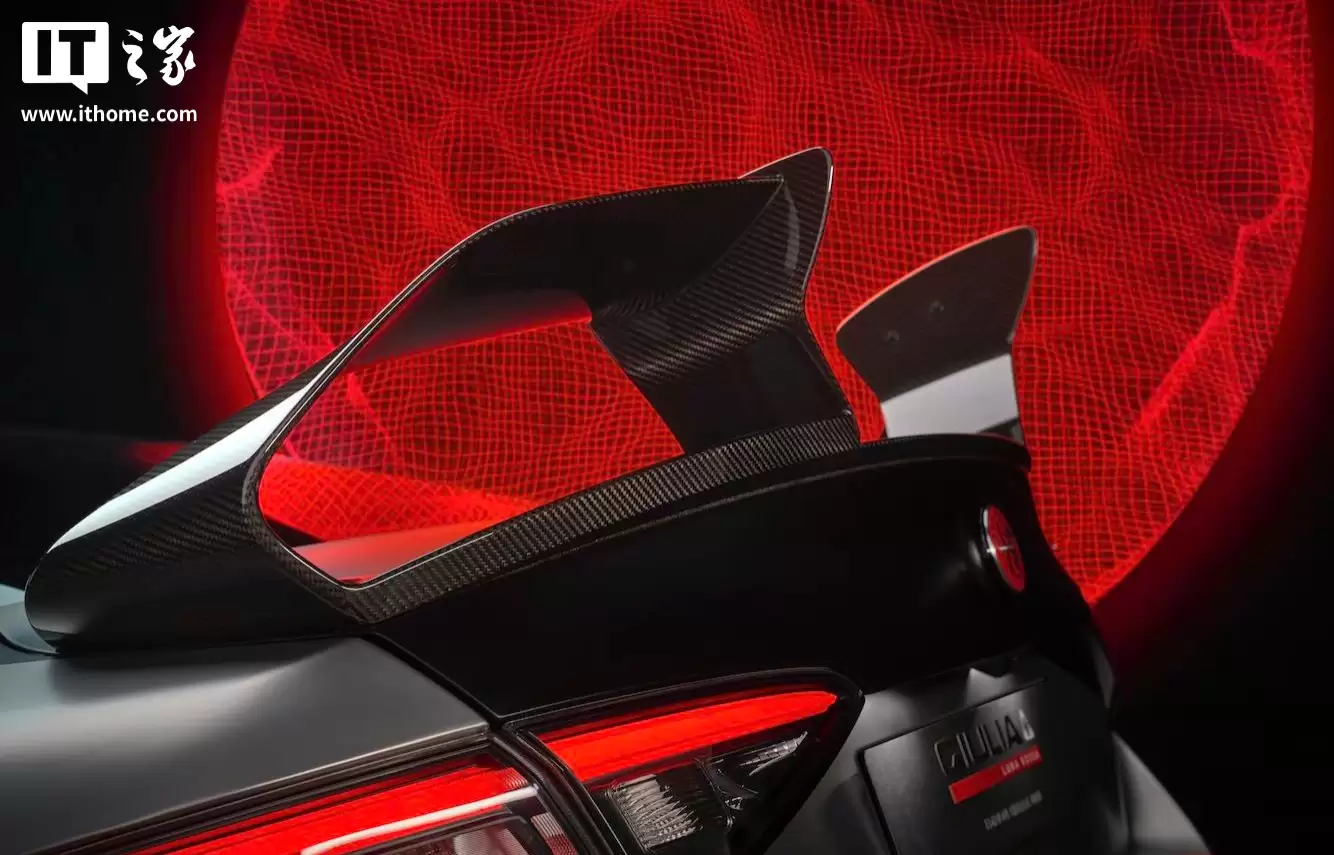 ����ȫ��̼��ά�׼���������?����ŷ Giulia ��Ҷ�� Luna Rossa �淢��