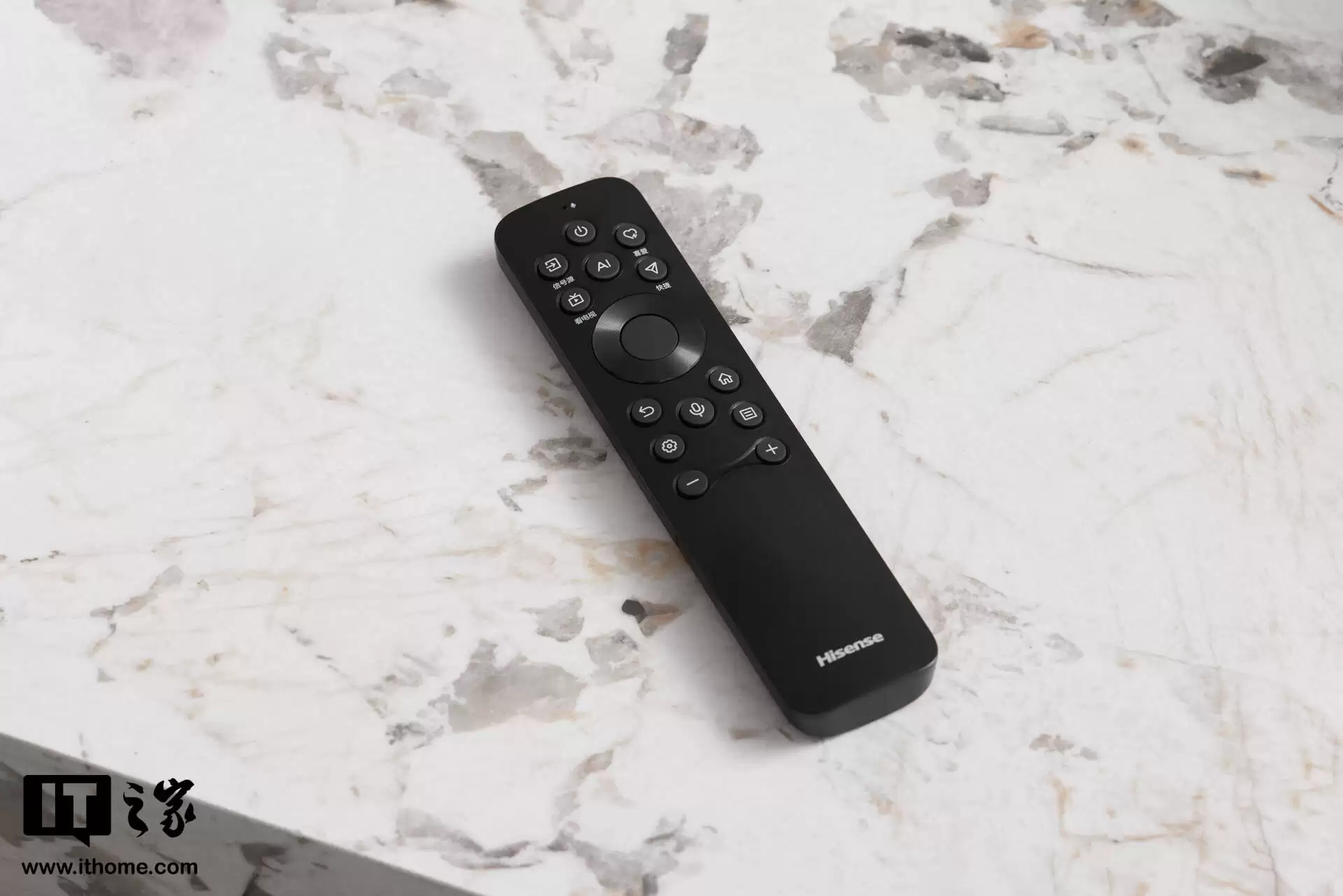 ���� E8S �׷����飺RGB-Mini LED ����ɱ����Ԫ����������Ρ������ˡ�