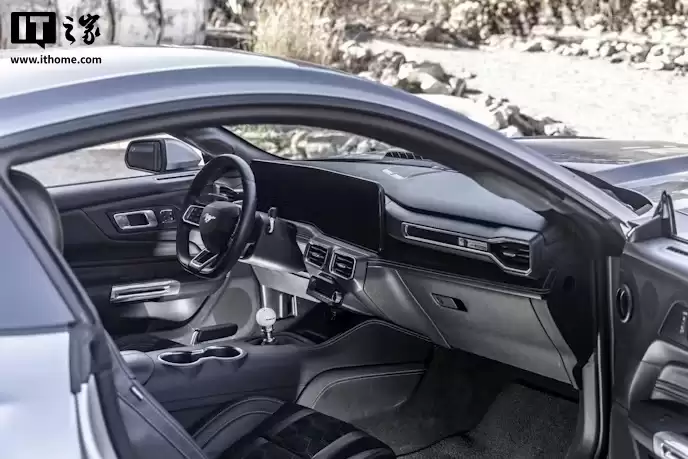 ���� 300 ̨��2026 ��� Mustang Shelby Super Snake ����