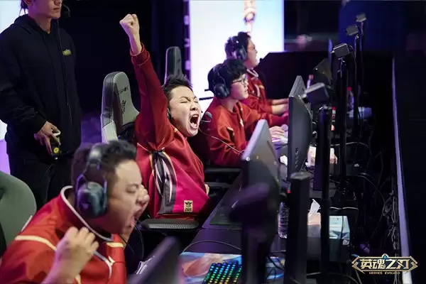 ս��η,������!2025Ӣ��֮��HEL�������ܾ���Բ���չ�!WDGս�ӳɹ�����!